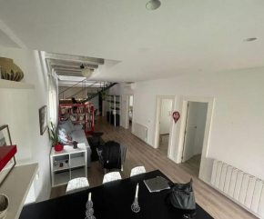 House in Sant Cugat, 25 Mins to Barcelona center
